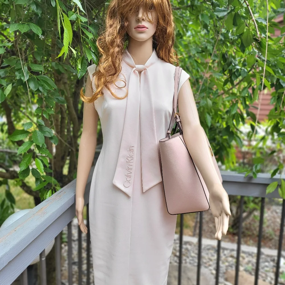 🆕️🌺CALVIN KLEIN🌺 Tie Neck Sheath Dress💃 SIZE:6 - Picture 6 of 15